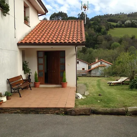 La Casina Del Huerto بيت للعطل Moire